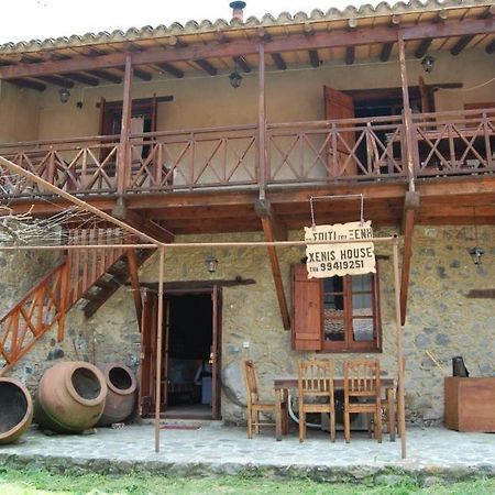Xenis House Pensionat Galata Exteriör bild