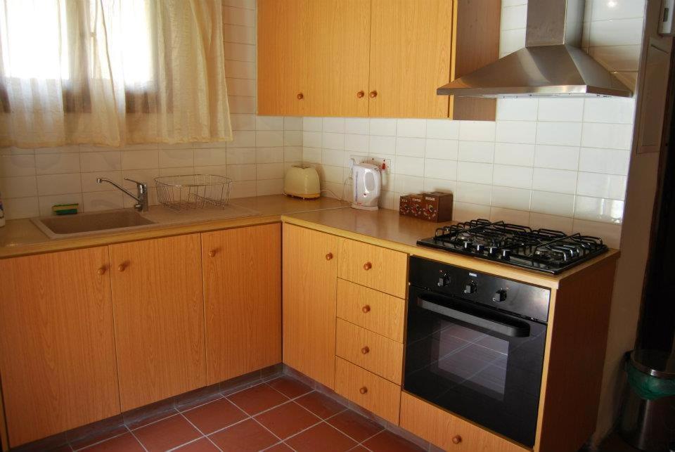 Xenis House Pensionat Galata Rum bild